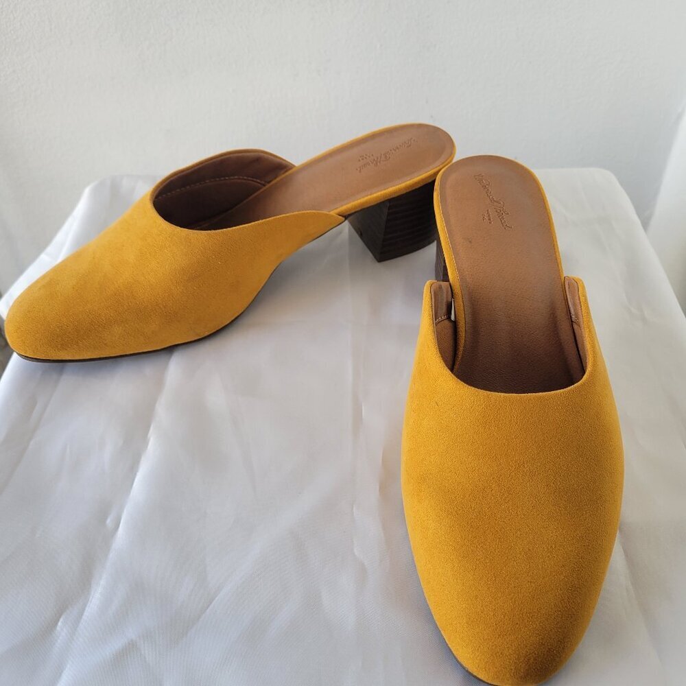 Universal Thread Aviana Mustard Yellow Block Heeled Mules (Size: 10)